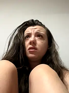 bunnythetailor online show from November 28, 2025, 4:51 pm