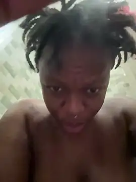 Boneca25 online show from March 3, 2026, 8:54 am