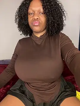 Snapshot of Boneca25 chatting on December 2, 2025, 4:36 am Boneca25 online show from December 2, 2025, 4:36 am