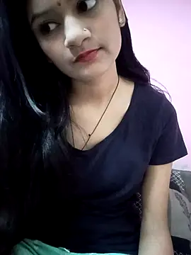 Snapshot of Tanu-00 chatting on September 25, 2025, 4:24 pm Tanu-00 online show from September 25, 2025, 4:24 pm