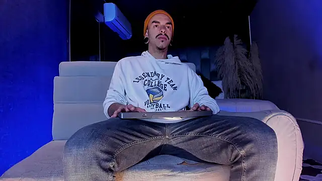 kaletattoo online show from March 14, 2026, 11:16 am