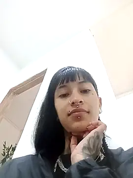 Snapshot of esmeralda06 chatting on November 29, 2025, 3:34 pm esmeralda06 online show from November 29, 2025, 3:34 pm