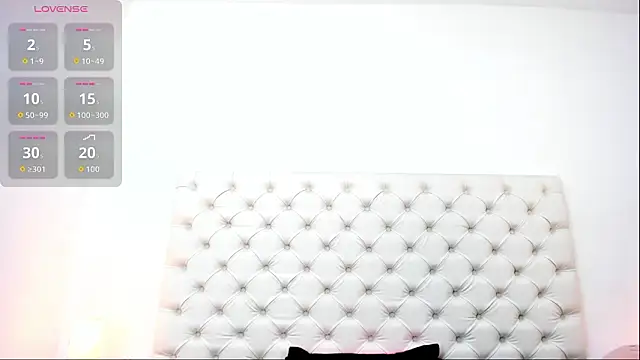 Snapshot of esmeralda06 chatting on January 19, 2026, 2:32 pm esmeralda06 online show from January 19, 2026, 2:32 pm