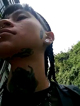 Snapshot of esmeralda06 chatting on November 21, 2025, 2:27 pm esmeralda06 online show from November 21, 2025, 2:27 pm