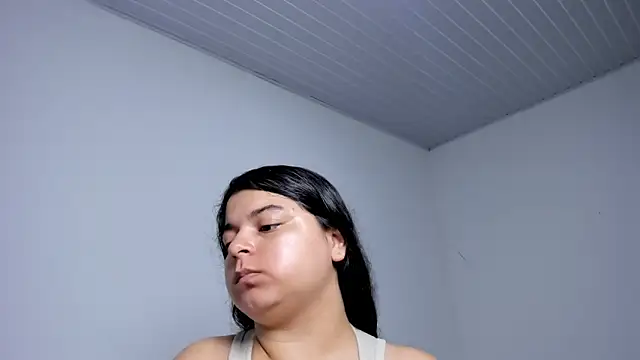 Snapshot of Little_Shaara chatting on March 22, 2025, 8:15 pm Little Shaara online show from March 22, 2025, 8:15 pm