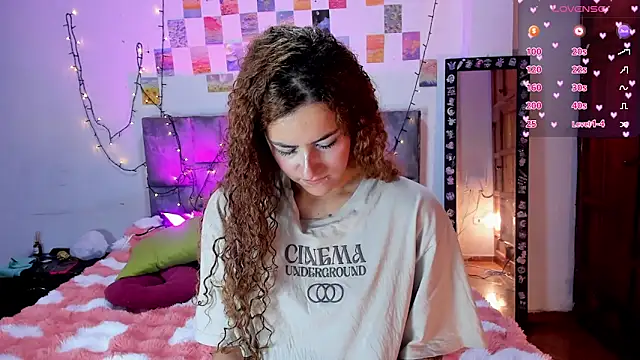 Snapshot of Isangel_ chatting on April 10, 2026, 2:29 am Isangel online show from April 10, 2026, 2:29 am