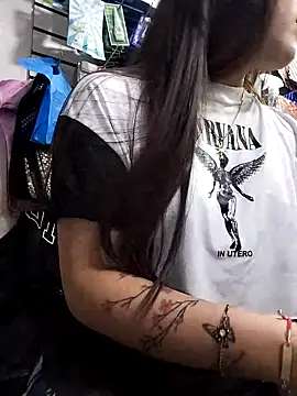 samathasexx online show from December 3, 2025, 10:09 pm