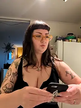 goblingirl888 online show from February 12, 2026, 12:10 am