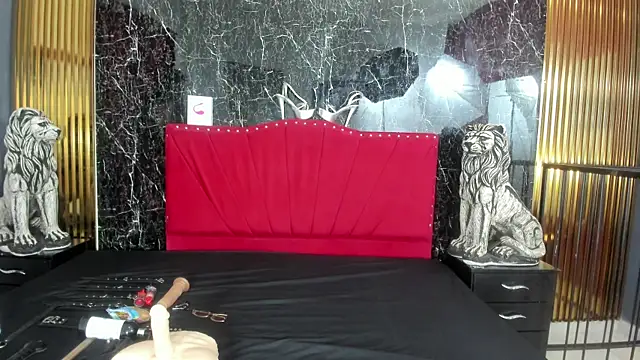  nicolesweet online show from March 31, 2026, 2:52 pm