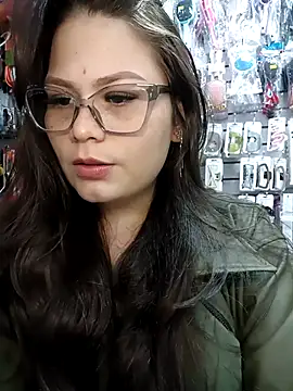 Vale Saenzz online show from February 24, 2026, 6:20 pm