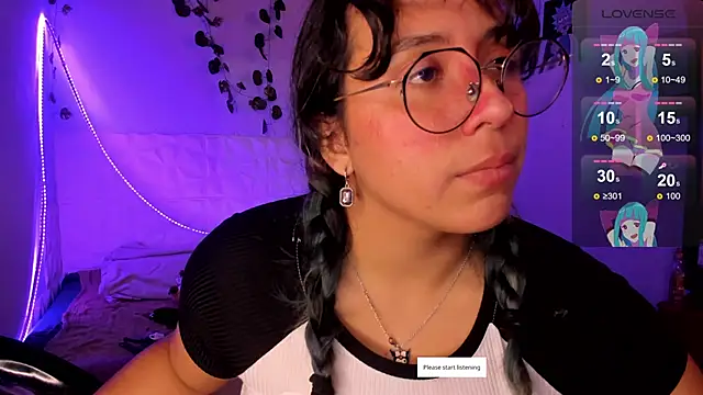 Ludovica6669 online show from March 21, 2025, 1:24 am