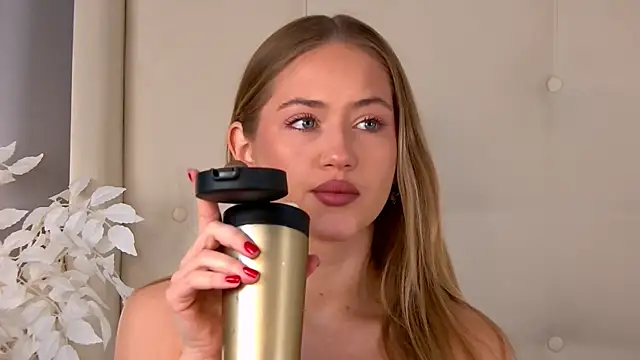 ur wet dreams online show from March 6, 2026, 4:29 am