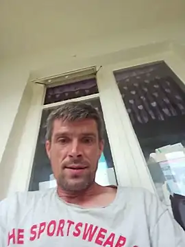 Schkodnik online show from June 20, 2026, 5:12 am