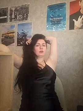 JacquelineElle online show from October 14, 2025, 7:03 pm