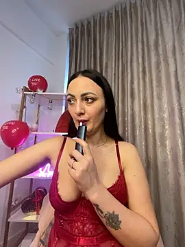 Snapshot of RaisaSalvi chatting on February 24, 2026, 10:27 am RaisaSalvi online show from February 24, 2026, 10:27 am