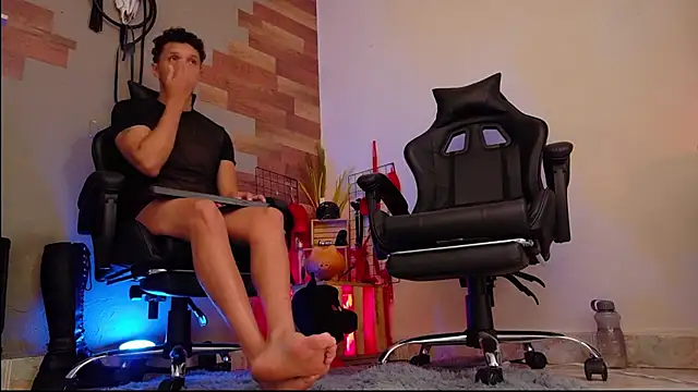 AngeloColleen online show from February 22, 2026, 5:03 pm