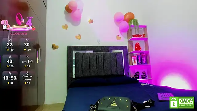 Nicol TransGirl online show from May 22, 2026, 4:32 am