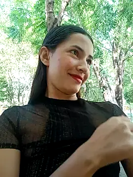 Snapshot of -Nicol chatting on July 10, 2026, 9:48 pm -Nicol online show from July 10, 2026, 9:48 pm