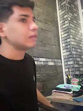 Santiago-Thompson online show from December 16, 2025, 9:08 pm