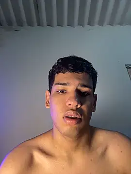 Santiago-Thompson online show from December 3, 2025, 8:19 pm