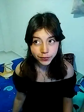 Snapshot of LiLy_kIndly chatting on February 19, 2025, 12:14 am LiLy kIndly online show from February 19, 2025, 12:14 am