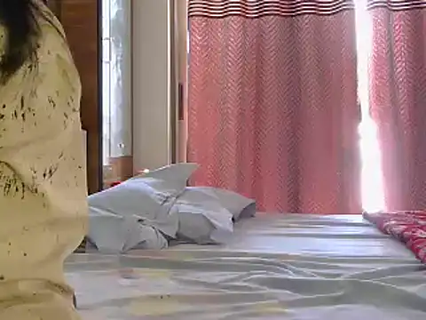 Cutie Pie1p online show from March 10, 2025, 7:44 am