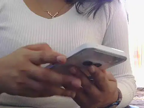 Cutie Pie1p online show from February 18, 2025, 6:04 am