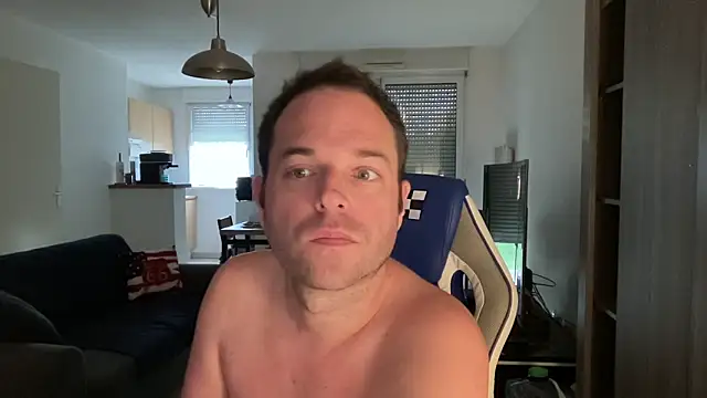 Snapshot of Funnyjul31 chatting on February 24, 2025, 7:30 pm Funnyjul31 online show from February 24, 2025, 7:30 pm