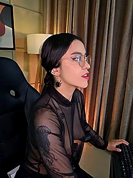 Snapshot of nina__dixon chatting on September 16, 2025, 12:11 am nina dixon online show from September 16, 2025, 12:11 am