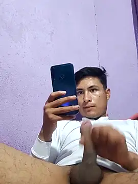 Snapshot of EduardoEspinoza12 chatting on September 12, 2025, 10:31 pm EduardoEspinoza12 online show from September 12, 2025, 10:31 pm