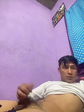 Snapshot of EduardoEspinoza12 chatting on February 13, 2025, 5:26 am EduardoEspinoza12 online show from February 13, 2025, 5:26 am