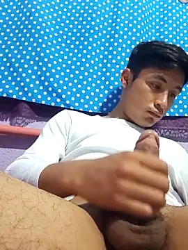 Snapshot of EduardoEspinoza12 chatting on October 6, 2025, 7:58 pm EduardoEspinoza12 online show from October 6, 2025, 7:58 pm