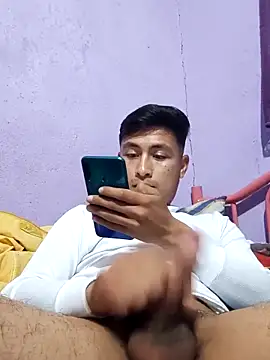 Snapshot of EduardoEspinoza12 chatting on October 22, 2025, 3:22 pm EduardoEspinoza12 online show from October 22, 2025, 3:22 pm