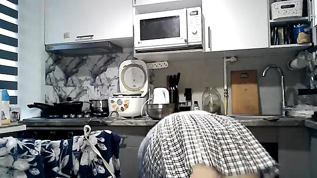 Snapshot of Misssweet_s chatting on October 27, 2025, 7:20 am Misssweet s online show from October 27, 2025, 7:20 am