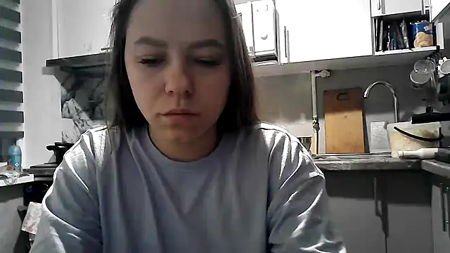 Snapshot of Misssweet_s chatting on November 18, 2025, 4:27 am Misssweet s online show from November 18, 2025, 4:27 am