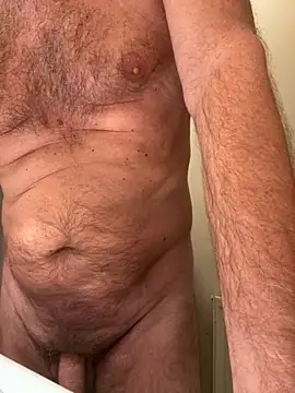 Snapshot of vincent1522 chatting on October 4, 2025, 11:34 am vincent1522 online show from October 4, 2025, 11:34 am