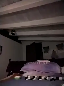 Snapshot of divinaerotica chatting on November 28, 2025, 7:58 pm divinaerotica online show from November 28, 2025, 7:58 pm