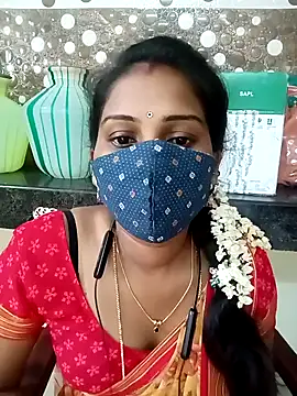 Snapshot of Tamil_roja17 chatting on November 15, 2025, 3:21 am Tamil roja17 online show from November 15, 2025, 3:21 am