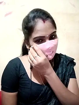 Snapshot of Tamil_roja17 chatting on December 1, 2025, 5:03 pm Tamil roja17 online show from December 1, 2025, 5:03 pm