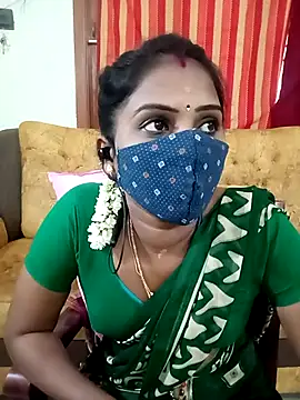 Snapshot of Tamil_roja17 chatting on November 22, 2025, 10:36 am Tamil roja17 online show from November 22, 2025, 10:36 am