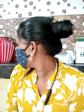 Snapshot of Tamil_roja17 chatting on November 20, 2025, 2:56 am Tamil roja17 online show from November 20, 2025, 2:56 am