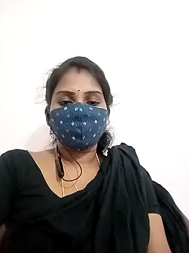 Snapshot of Tamil_roja17 chatting on December 13, 2025, 8:04 pm Tamil roja17 online show from December 13, 2025, 8:04 pm