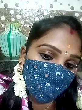 Snapshot of Tamil_roja17 chatting on November 13, 2025, 4:55 pm Tamil roja17 online show from November 13, 2025, 4:55 pm