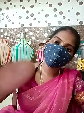 Snapshot of Tamil_roja17 chatting on November 12, 2025, 3:10 am Tamil roja17 online show from November 12, 2025, 3:10 am