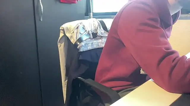 bullyboyy online show from January 14, 2026, 8:18 am