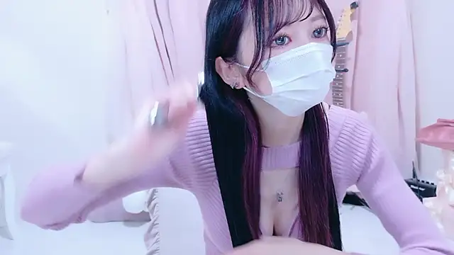 Snapshot of Megu-mimi chatting on October 22, 2025, 6:46 am Megu-mimi online show from October 22, 2025, 6:46 am