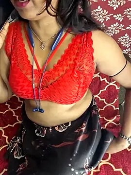 Cute Jiyaa online show from February 11, 2026, 12:49 pm