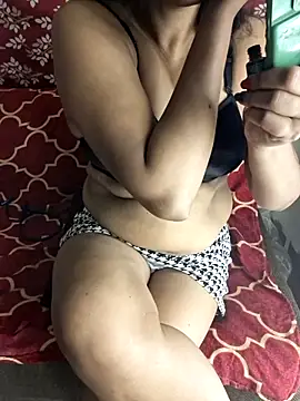 Snapshot of Cute_Jiyaa chatting on May 16, 2026, 2:49 pm Cute Jiyaa online show from May 16, 2026, 2:49 pm