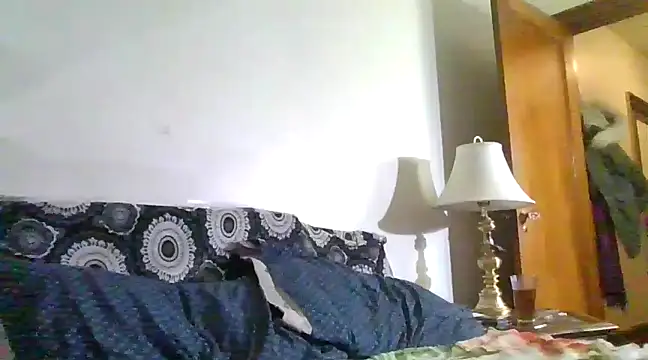 Bobbie0308 online show from February 16, 2025, 6:10 am