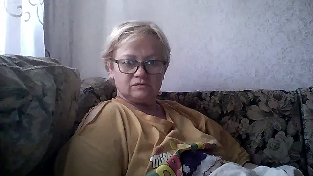 Mayya4321 online show from May 17, 2026, 7:30 am